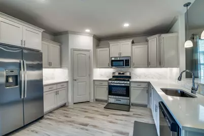 248 Braves Way, Lavon, TX 75166 - Photo 8
