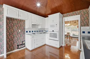 11454 Foutch Rd, Pilot Point, TX 76258 - Photo 8