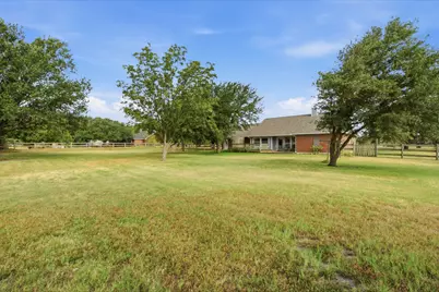 11454 Foutch Road, Pilot Point, TX 76258 - Photo 26