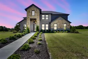 1908 Barrix Ln, DeSoto, TX 75115 - Photo 2