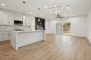 3728 Mt Ranier St, Dallas, TX 75211 - Photo 2