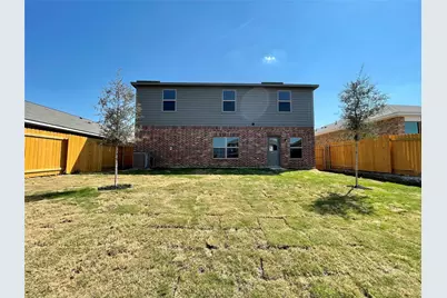 623 Aqueduct Drive, Seagoville, TX 75159 - Photo 2