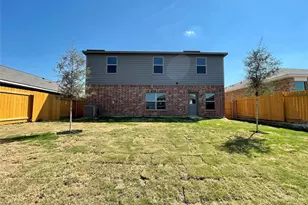 623 Aqueduct Dr, Seagoville, TX 75159 - Photo 2