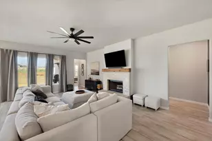 130 Red Clf Ct, Rhome, TX 76078 - Photo 8