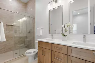 2925 Spruce Valley Ln, Dallas, TX 75233 - Photo 22