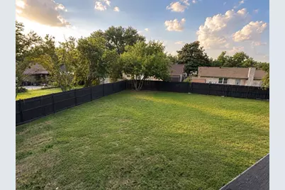 2916 Jason Court, Fort Worth, TX 76112 - Photo 18