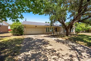 6001 Haden Dr, Waco, TX 76710 - Photo 4