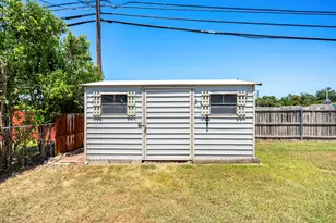 6001 Haden Dr, Waco, TX 76710 - Photo 34