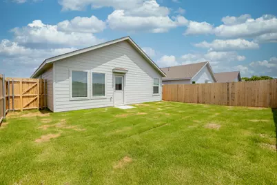 221 Poplar Place, Wilmer, TX 75141 - Photo 16