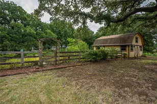 103 Red Oak Ln, Flower Mound, TX 75028 - Photo 4