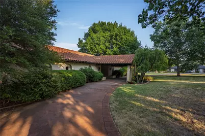 103 Red Oak Lane, Flower Mound, TX 75028 - Photo 10