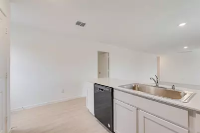 727 Ponderosa Lane, Princeton, TX 75407 - Photo 2