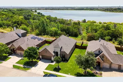 2112 Benjamin Creek Drive, Little Elm, TX 75068 - Photo 4