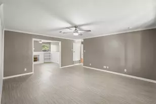412 E Ross St, Waxahachie, TX 75165 - Photo 8