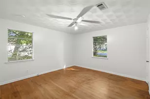 412 E Ross St, Waxahachie, TX 75165 - Photo 22