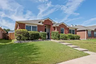 305 Cobblestone Dr, Wylie, TX 75098 - Photo 2