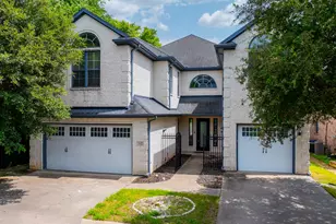 902 St George Pl, DeSoto, TX 75115 - Photo 1