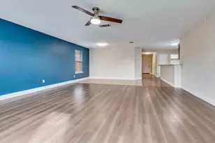 2118 Augusta St, Lancaster, TX 75146 - Photo 14