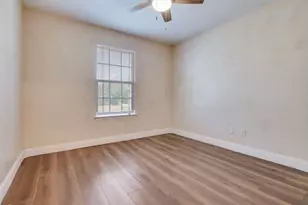 2118 Augusta St, Lancaster, TX 75146 - Photo 16