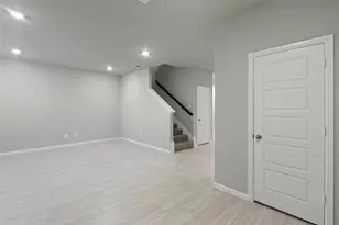 3101 Strawberry Farm Ln, Fort Worth, TX 76140 - Photo 2