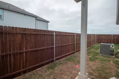 3101 Strawberry Farm Lane, Fort Worth, TX 76140 - Photo 24