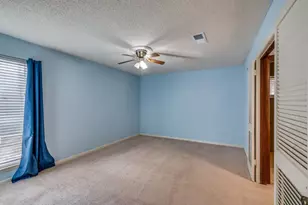 3406 Halifax Dr, Arlington, TX 76013 - Photo 14