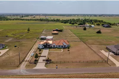 1015 Curry Road, Waxahachie, TX 75167 - Photo 1