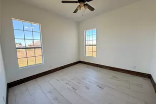 1015 Curry Rd, Waxahachie, TX 75167 - Photo 14