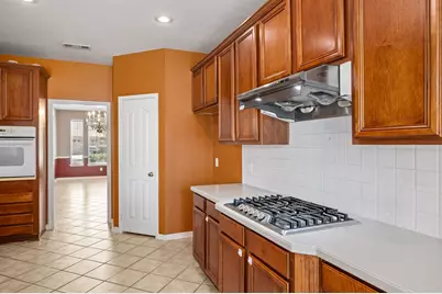 1302 Parkside Drive, Mansfield, TX 76063 - Photo 12