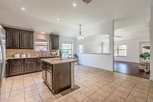 11604 Cape Cod Springs Dr, Frisco, TX 75036 - Photo 12