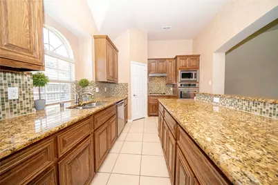 405 Fairweather Street, DeSoto, TX 75115 - Photo 10