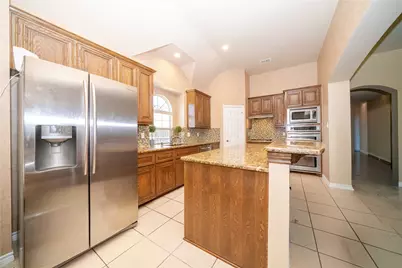 405 Fairweather Street, DeSoto, TX 75115 - Photo 8