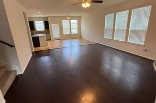 1204 Barn Owl Dr, Little Elm, TX 75068 - Photo 4