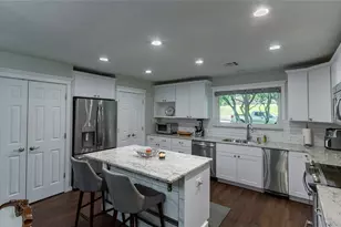 3613 Windmill Hill St, Waco, TX 76710 - Photo 8