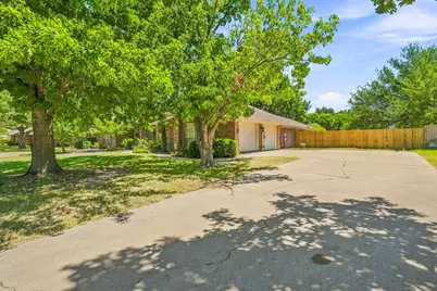 308 Tanglewood Trail, Stephenville, TX 76401 - Photo 4