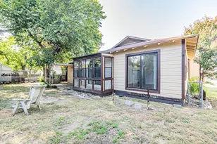 1002 W Sanford St, Arlington, TX 76012 - Photo 34