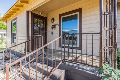 1002 W Sanford Street, Arlington, TX 76012 - Photo 2