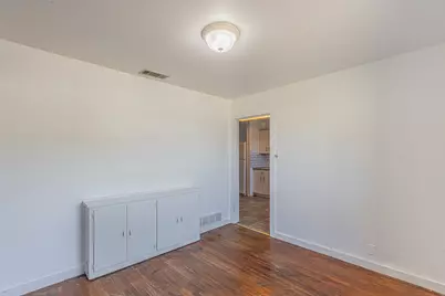 1002 W Sanford Street, Arlington, TX 76012 - Photo 8