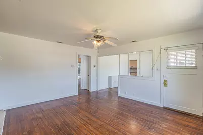 1002 W Sanford Street, Arlington, TX 76012 - Photo 4