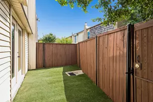 2702 Douglas Ave, Dallas, TX 75219 - Photo 20