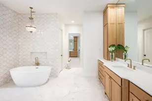 2 Manzano Cir, Dallas, TX 75230 - Photo 14