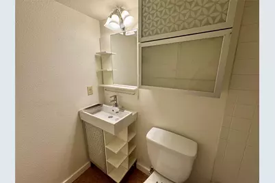 715 W Hickory #A4, Denton, TX 76201 - Photo 10
