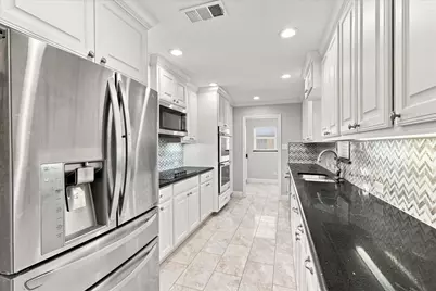 5264 Sherman Drive, The Colony, TX 75056 - Photo 12