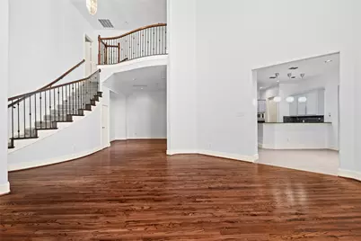 1136 Pedernales Trail, Irving, TX 75063 - Photo 4