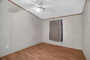 125 Enchanted Oaks Ct, Hudson Oaks, TX 76087 - Photo 20
