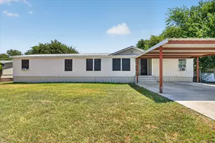 125 Enchanted Oaks Ct, Hudson Oaks, TX 76087 - Photo 4