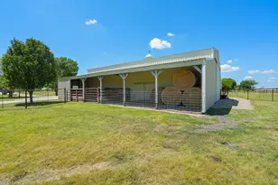 257 Bud Run Rd, Waxahachie, TX 75165 - Photo 12
