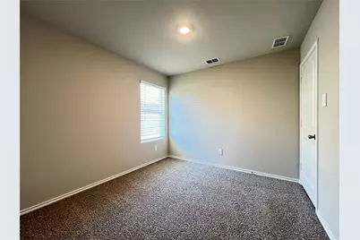 5557 Rollins Drive, Krum, TX 76249 - Photo 14