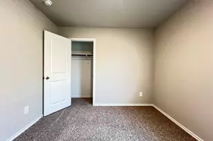 5557 Rollins Dr, Krum, TX 76249 - Photo 16