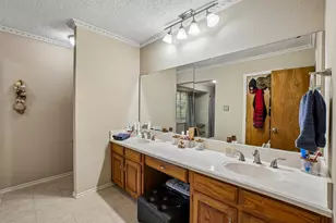 335 Robin Hill Ln, Duncanville, TX 75137 - Photo 18
